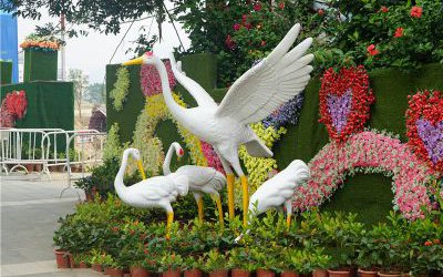 動物園廣場創(chuàng)意玻璃鋼?dān)Q雕塑
