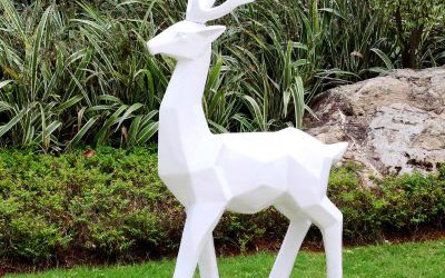 公園景區玻璃鋼幾何白色梅花鹿雕塑