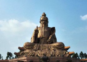 廣場景區(qū)大型玻璃鋼仿銅老子雕塑